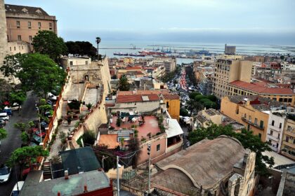 Sardinijoje įsikūrusi lietuvė Inga Lesauskaitė naująjį savo gyvenimą svečioje šalyje nupiešė per kulinarijos kultūros autentiką.