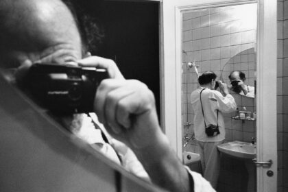 Poetas Allenas Ginsbergas tikriausiai yra pirmos žymios asmenukės Lietuvoje autorius. Ieva Rekštytė seka jo viešnagės Vilniuje pėdsakais.