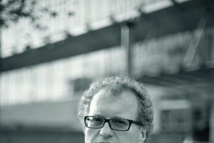 Tokia jau Europos karo ir taikos dialektika – politinė neapykanta žengė koja kojon su literatūros dialogais ir net abipuse meile.