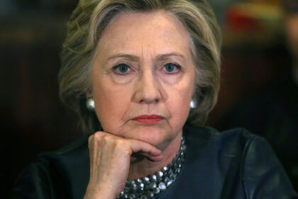 JAV ir pasauliui Hillary Clinton pergalė prezidento rinkimuose neabejotinai būtų geresnis ir saugesnis scenarijus, tačiau ji tikrai nėra tobula politikė.