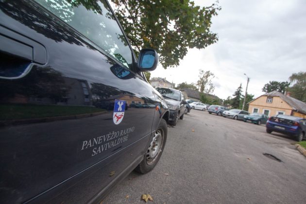 rajono-savivaldybe-3-automobiliu-aikstele-apacia