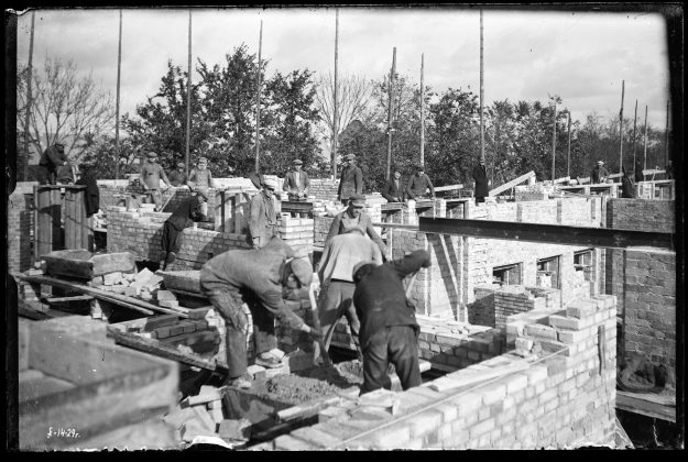 68-kovalevskis-gimnazijos-statyba7