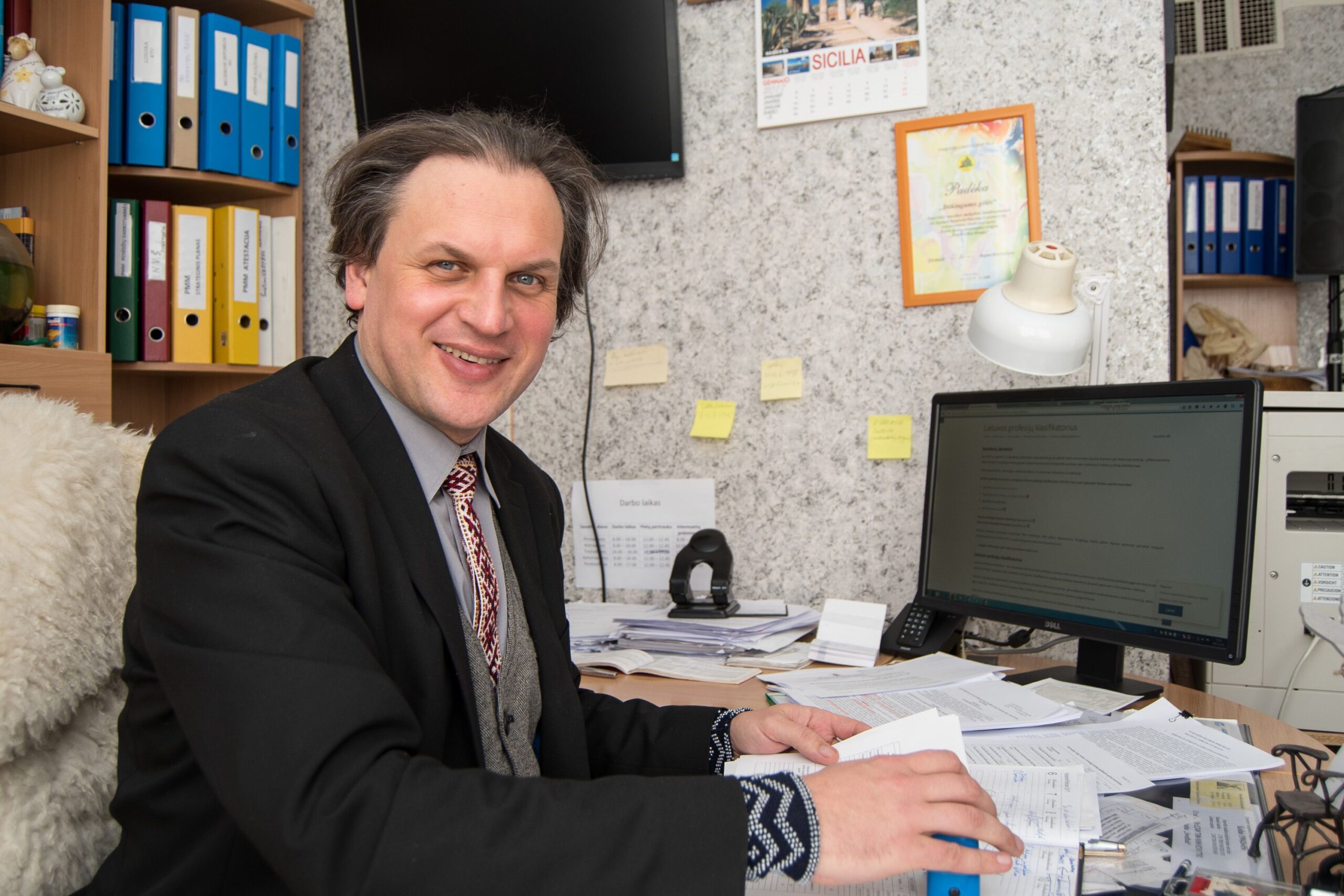  Panevėžio muzikos mokyklos vadovas G. Vilys valdžios sprendimą sujungti mokyklas vadina politizuotu, o darbo grupės planus – nepagrįstais. T. Šiaudinio nuotr.