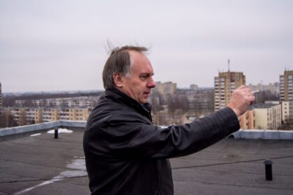 Ateities gatvės 28-o namo gyventojai jau keletą metų negali surasti teisybės. Dar 2015 metais išsiaiškinus galimą nusikaltimą, jiems iki šiol nepavyksta prisibelsti į teismo duris.