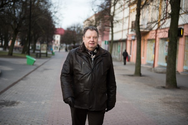 Be darbo paieškų, „darbiečio“ P. Narkevičiaus pečius slegia ir teismas dėl rudenį sukeltos avarijos. „Sekundės“ archyvo nuotr.