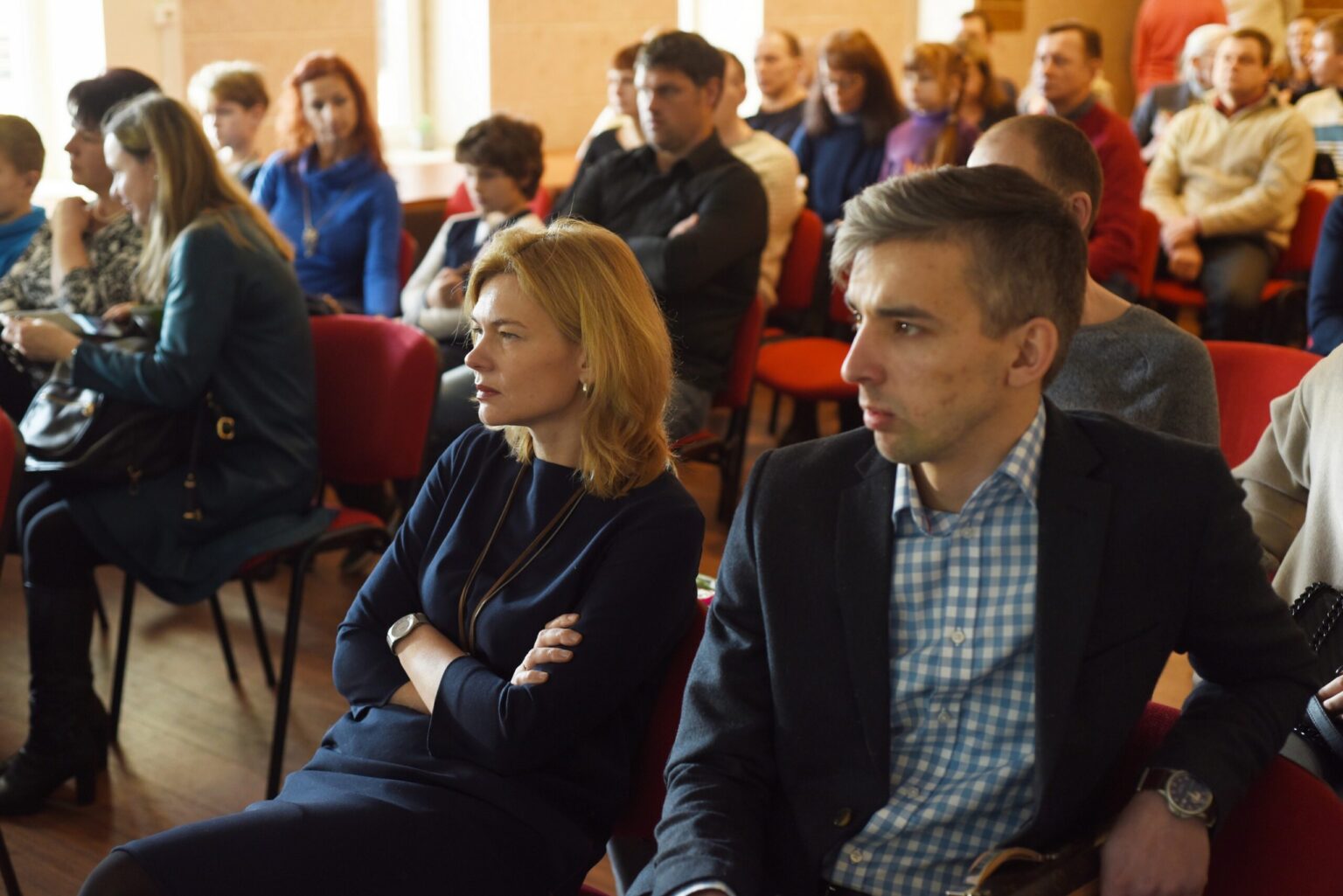 Paulius Kuzmickas yra pirmasis Panevėžio hematologų gydytas vaikas, įveikęs leukemiją. Dabar jis įkvepia vilties ir tikėjimo kitiems, susidūrusiems su šia klastinga liga.