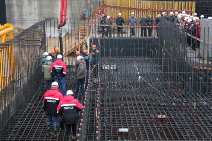 Baltarusijoje, netoli sienos su Lietuva, statoma Astravo atominė elektrinė (AE) yra rimtas projektas, jis preliminariai atitinka Tarptautinės atominės energijos agentūros (TATENA) keliamus saugumo standartus