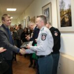 Panevėžio apskrities vyriausiajame policijos komisariate atidaryta fotomenininko ir Sunkių nusikaltimų tyrimo valdybos viršininko Orlando Butkaus fotografijų paroda „Tarp dangaus ir žemės“.