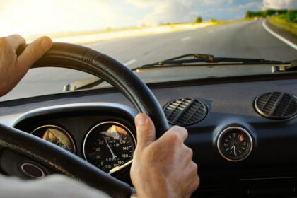 Norint užregistruoti automobilį, būtina būti akylesniais.