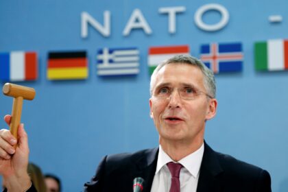 NATO generalinis sekretorius Jensas Stoltenbergas neatmeta galimybės, kad ateityje Ukraina galėtų tapti šio gynybinio aljanso nare.