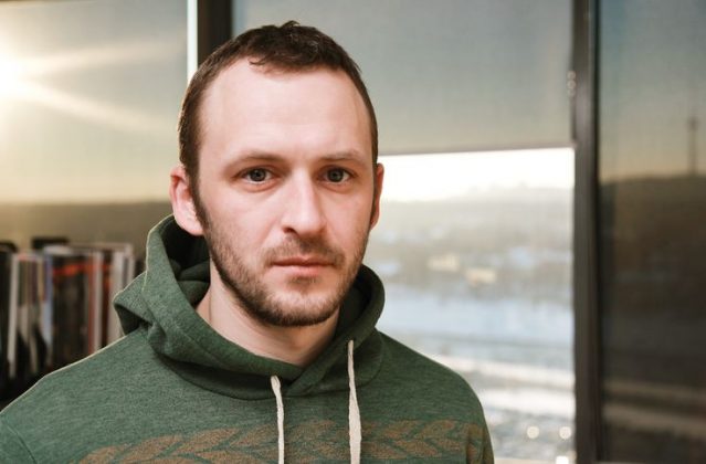 A. Jevsejevas buvo įstojęs į vaidybos studijas, tačiau iš jų pasitraukė. Jo nuomone, šiuolaikinėmis aplinkybėmis teatrologo profesija yra kur kas laisvesnė ir kūrybiškesnė nei aktoriaus. 