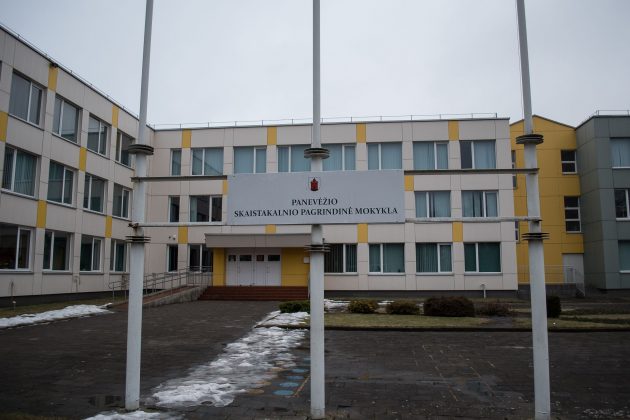 Savivaldybės sprendimas leisti tėvams pasirinkti norimą mokyklą skaudžiausiai kirto Skaistakalnio progimnazijai, tesurinkusiai vieną būsimų pirmokų klasę.