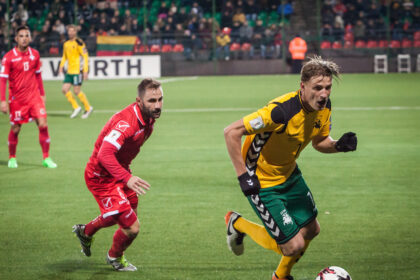 Italijos antrajame futbolo divizione (Serie B) antrą iš eilės pralaimėjimą patyrė „Ascoli“ klubas su Vykintu Slivka.