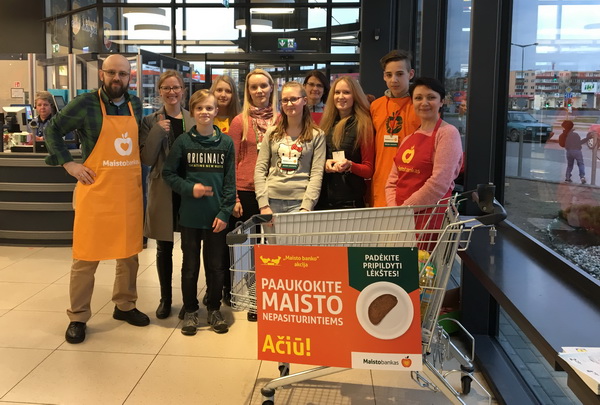 C:UsersdellDesktopportalasaktualijosmaisto bankasMaisto banko akcija. FONDO VILTIES ARKA nuotr..JPG