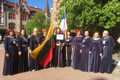 Lenkijoje vykusiame tarptautiniame chorų konkurse Miežiškių moterų ansamblis „Raskila“ nurungė konkurentus iš užsienio šalių ir namo grįžo su aukso diplomu.