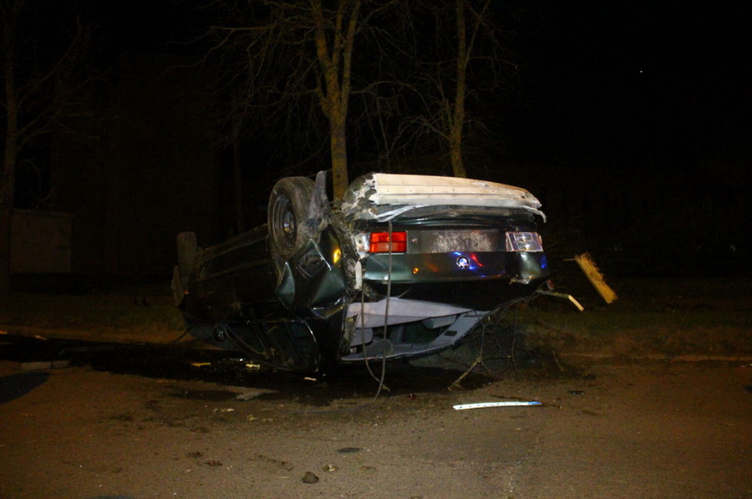 Savaitgalį triukšmingai pradėjęs jaunas ir nepatyręs vairuotojas sulaukė rimtų nemalonumų.