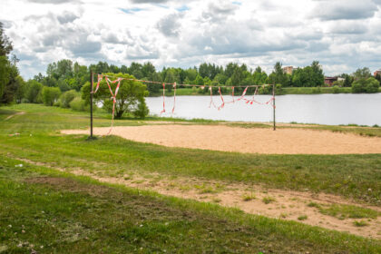 Dvejuose Panevėžio paplūdimiuose birželio 1-ąją oficialiai atidaromas maudynių sezonas. Vis dėlto, iki šiol nė vienas jų neprimena rekreacinės zonos.