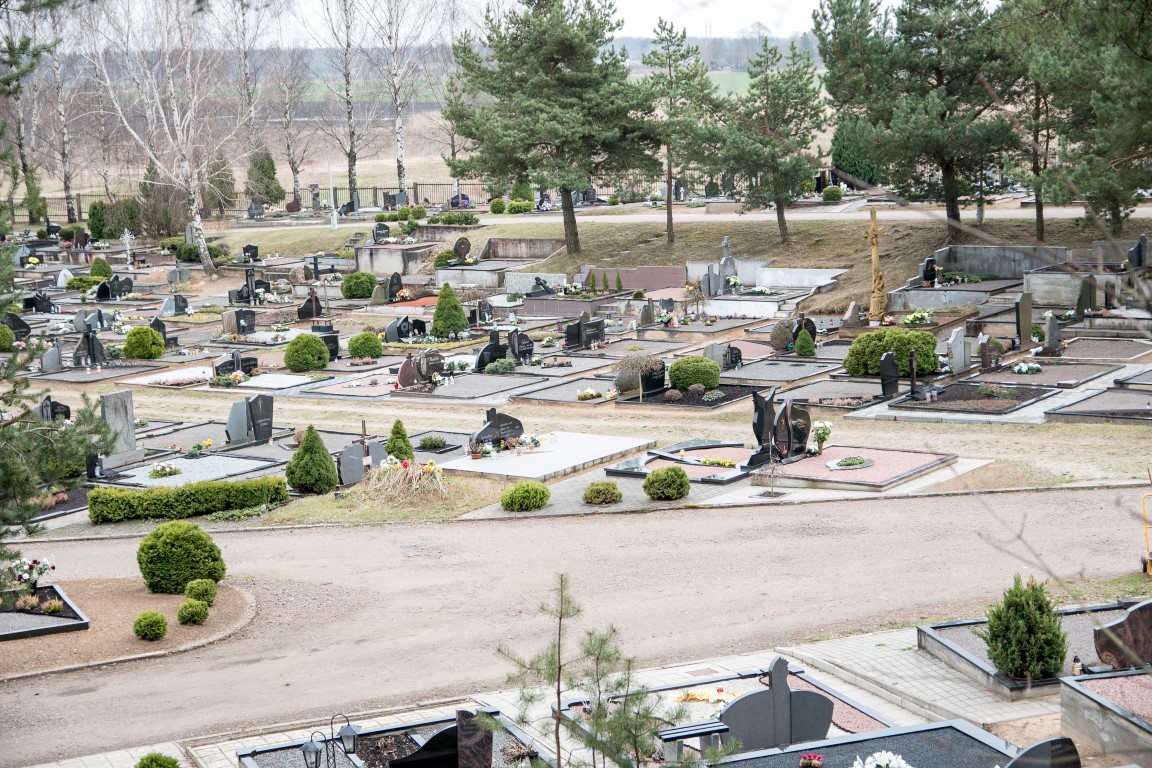 Jau šį mėnesį turėtų prasidėti Pašilių kapinių plėtros pirmojo etapo statybos darbai. Juos atliks bendrovė „Eurovia Lietuva“.