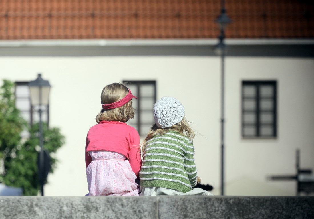 Socialinės apsaugos ir darbo ministras Linas Kukuraitis sako, kad svarstoma vaiko pinigus nuo kitų metų skirti visiems vaikams nevertinant šeimos pajamų.
