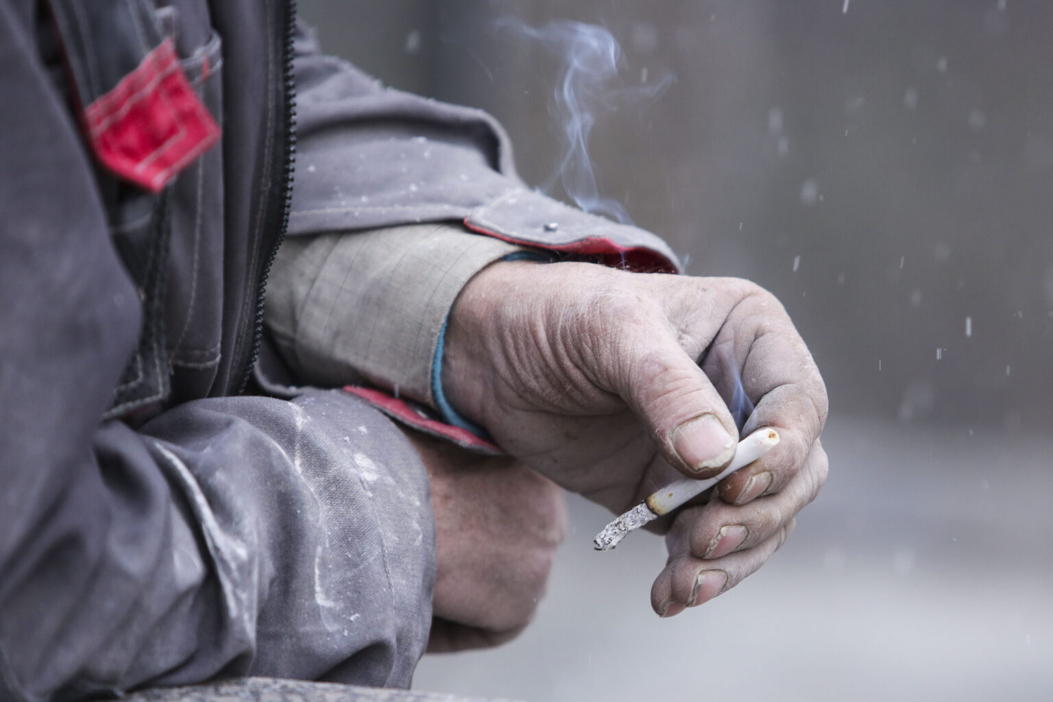 Neseniai sugriežtinęs alkoholio vartojimą ir prieinamumą, Seimas netrukus imsis ir rūkymo ribojimų.