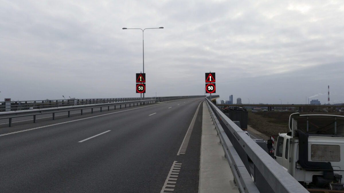 2017-uosius galima pavadinti lūžio metais, kai Lietuvos keliuose sparčiai diegiamos išmaniosios technologijos, kurios keliones pavers patogesnėmis ir saugesnėmis.