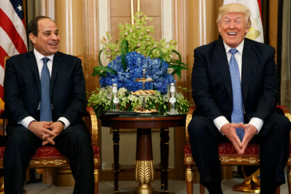 trumpas sisi