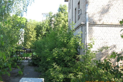 Šiandien Panevėžio miesto savivaldybės taryba patvirtino nenaudojamų, neprižiūrimų, apleistų žemės sklypų sąrašą. Jų savininkai už žemę mokės didesnį – 4 proc. – žemės mokestį.