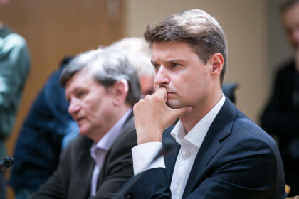 Seimo-nariu-iniciatyva-del-mazesnio-PVM