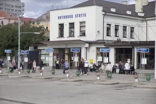 Kas po metų veš panevėžiečius, paaiškės pasibaigus Savivaldybės skelbtam tarptautiniam konkursui vežėjui parinkti. (V. Bulaičio nuotr.)
