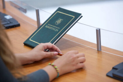 Spalio 3 d. šalyje jau XI kartą vyks visuotinė teisinių žinių patikrinimo akcija – Konstitucijos egzaminas.