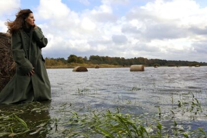 Lapkričio 14 d. 18 val. Juozo Miltinio dramos teatro mažojoje salėje žiūrovų laukia atviras, drąsus, intriguojantis, paveikus spektaklis „Nekrozė“.