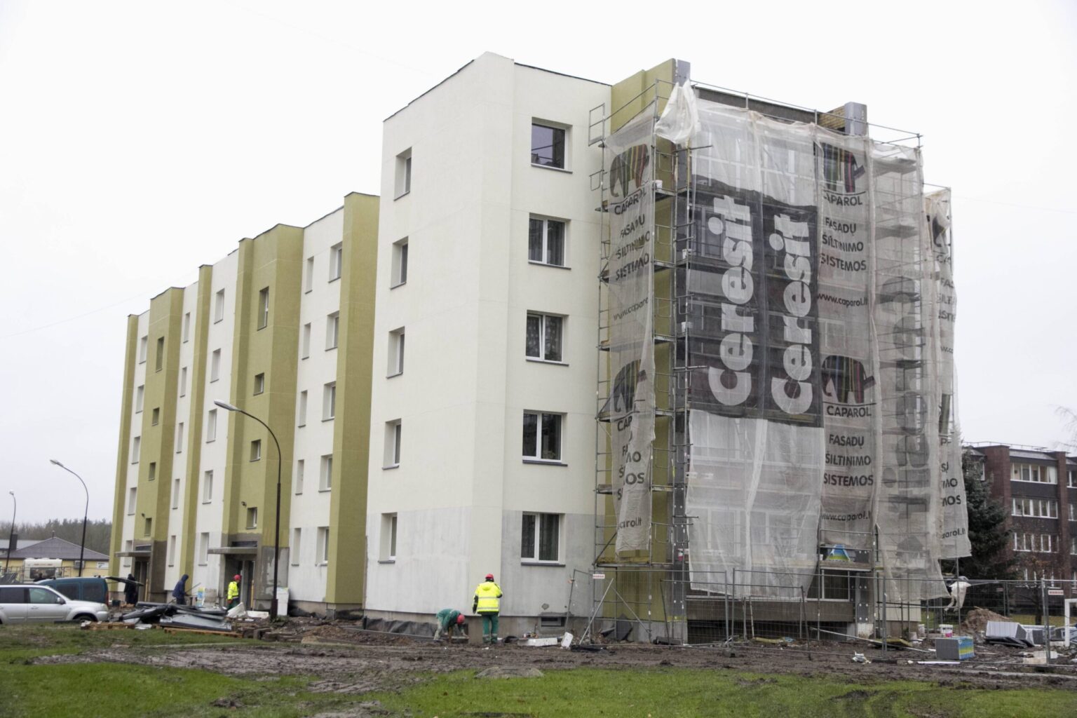 Nuo lapkričio 1-osios įsigaliojo keletas Valstybės paramos daugiabučiams namams modernizuoti įstatymo nuostatų pakeitimų, kurie turėtų užtikrinti dar didesnę renovacijai būtino investicinio plano kokybę, leis teisingiau suplanuoti darbų kainas bei lengviau suvaldyti vykdomų projektų srautą.