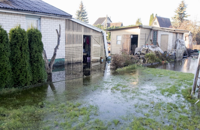 Potvynis „Ąžuolo“ sodininkų bendrijoje. V. BULAIČIO nuotr.