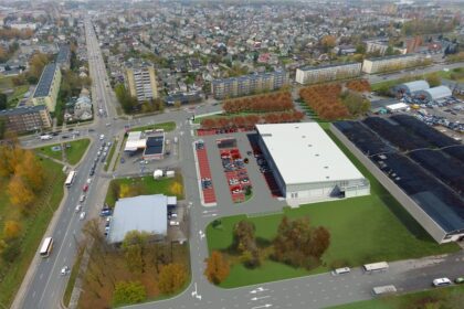 Ties viena judriausių Panevėžyje J. Basanavičiaus ir Beržų gatvių sankryža prieš šešiasdešimt metų iškilę Autobusų parko statiniai – jau istorija, išliksianti tik nuotraukose.