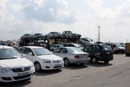 Prieš trejus metus atsiradus galimybei Lietuvai pasiekti Interpolo ir Šengeno informacinę sistemą į policijos rankas ėmė sparčiau plaukti užsienyje vogti automobiliai.