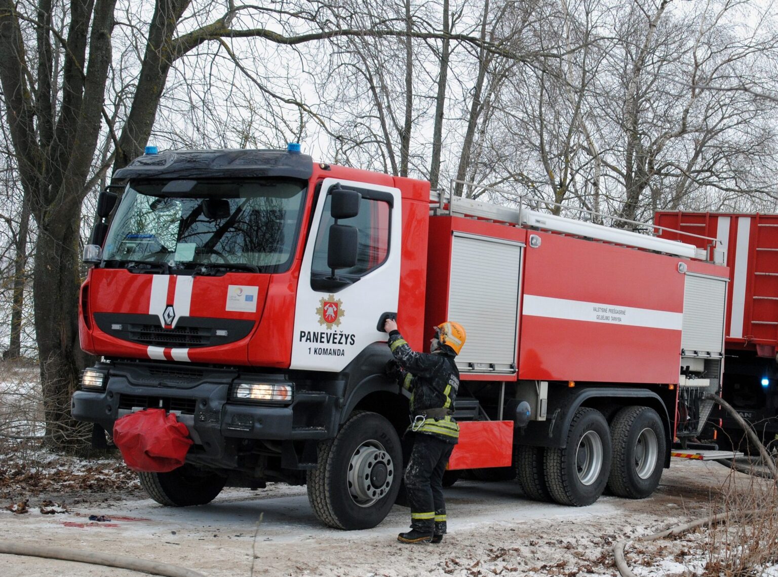 Galingas sprogimas pirmadienį sudrebino gamyklą Kupiškyje.. Ketvirtadienį po pietų užsiliepsnojo Panevėžio rajone esančios Liberiškio žemės ūkio bendrovės grūdų džiovykla. Atvykus ugniagesiams gelbėtojams, ji jau degė atvira liepsna.