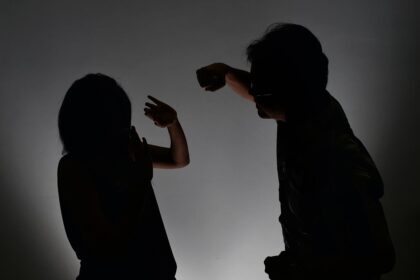 Savaitgaliais meilė neretai tampa matuojama taurelėmis.