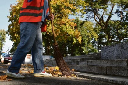 Artėjanti Lietuvos teismų reforma kardinaliai keičia kai kurių šios institucijos darbuotojų karjerą.