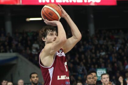 Simui Jasaičiui skirta piniginė bauda