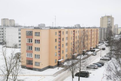 Daugiau nei penki šimtai Panevėžio daugiabučių namų bendrijų, savo santaupas laikančių Savivaldybei pavaldaus Butų ūkio sąskaitose, turėtų jaustis tarsi sėdėtų ant parako statinės.