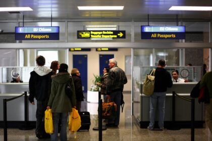 Savivaldybės kelia sau tikslą, bet joms neužtenka priemonių susigrąžinti iš Lietuvos išvykusius emigrantus, o darbininkų trūkumą regionai bando kompensuoti darbininkais iš užsienio, rodo Tarptautinės migracijos organizacijos atstovų Lietuvoje užsakymu atliktas tyrimas.