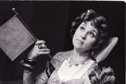 Aktoriai Regina Zdanavičiūtė ir Stasys Petronaitis minimi tarp talentingiausių Lietuvos šimtmečio menininkų.