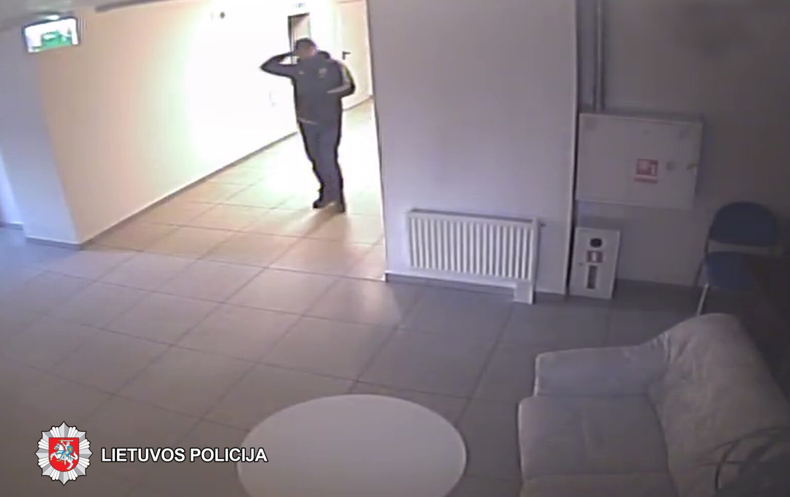 2018-03-21 Panevėžyje, Laisvės a., salone „Mezon“ nenustatytas vyriškis pavogė piniginę.