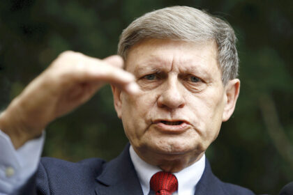 Buvęs Lenkijos finansų ministras ir Nacionalinio banko vadovas Leszekas Balcerowiczius – tas žmogus, kurio sprendimai padarė ryškią įtaką šiuolaikinės Lenkijos ekonomikai.