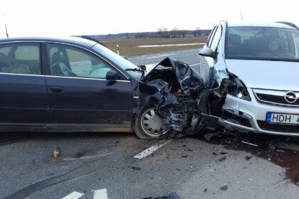 Judriame „Via Baltica“ kelyje ketvirtadienio vakarą avarijoje nukentėjo buvusio Panevėžio mero ir Seimo nario žmona Danutė Matuzienė.