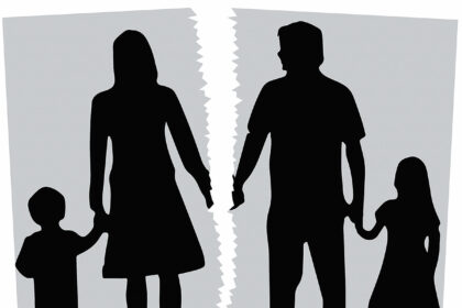 Augantys globos namuose, apleisti emigravusių ar besiskiriančių tėvų – visus šiuos vaikus vienija vienišumo jausmas. O kartais – pyktis.