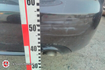 2018-06-18 21.50 val. Panevėžyje, Projektuotojų g., rastas apgadintas stovintis automobilis „Audi A6“. Automobilį apgadinęs vairuotojas iš eismo įvykio pasitraukė.