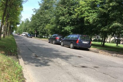 Panevėžio savivaldybė pradeda vieną laukiamiausių šiemet gatvių infrastruktūros gerinimo projektų – Statybininkų gatvės rekonstrukciją.