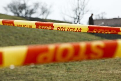 Antradienio pavakare, kelios minutės po 17 val., Panevėžio rajone, Upytės kaime laukuose besidarbavęs panevėžietis aptiko netikėtą radinį – minosvaidžio miną.