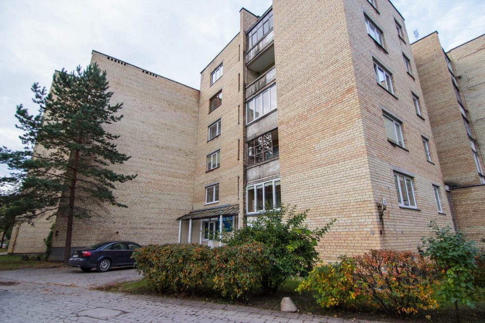 Viešosios tvarkos prižiūrėtojai pastebi, kad panevėžiečiai tampa vis nepakantesni nesitvarkantiems kaimynams. Savivaldybėje daugėja tokių skundų.